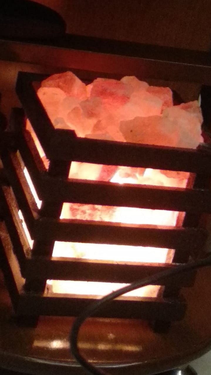 Wooden Box Natural Salt Lamp(With Philips Bulb)